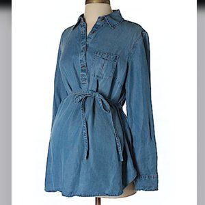Liz Lange Maternity Blue Top, Size Medium